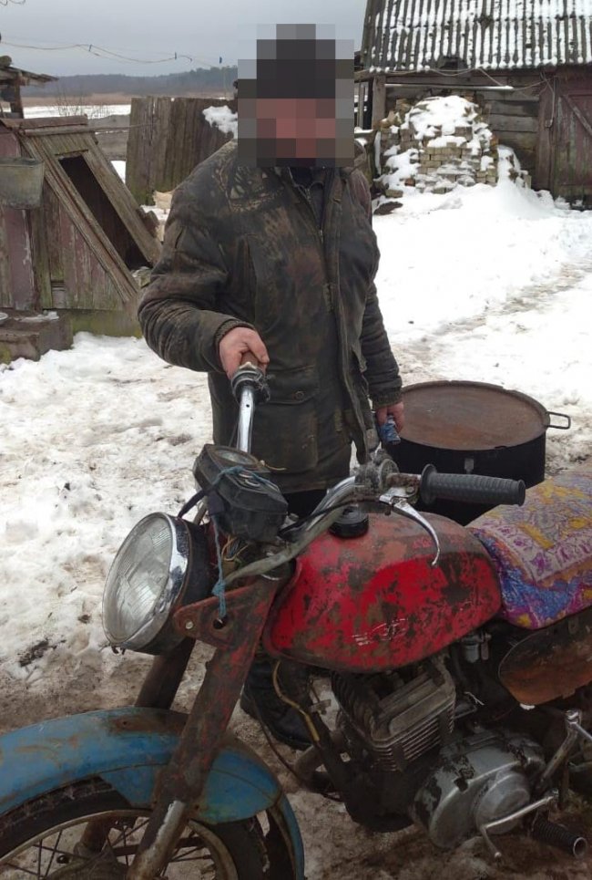 Чоловік з Волині викрав в іншого мотоцикл через 200 гривень боргу