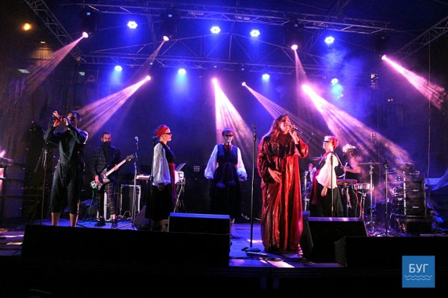 Як популярний український гурт запалював волинську публіку. ФОТО. ВІДЕО