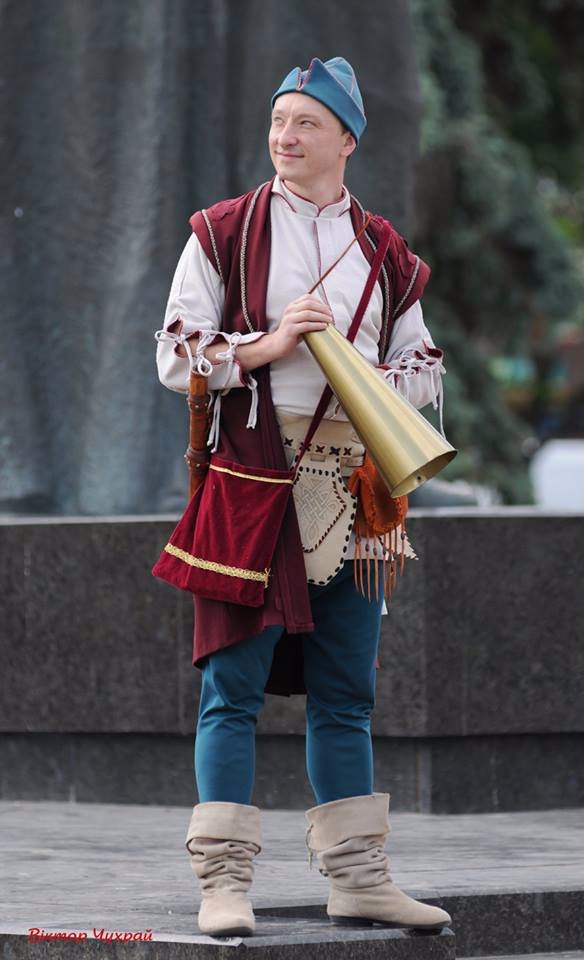 Фотограф показав «обличчя» «Князівського бенкету» в Луцьку