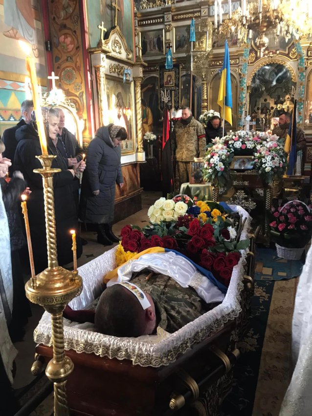 Навіки 36: на Волині попрощалися з Героєм Олександром Галасом