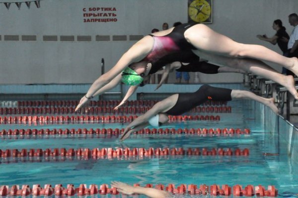 Спортивний Луцьк: плавання