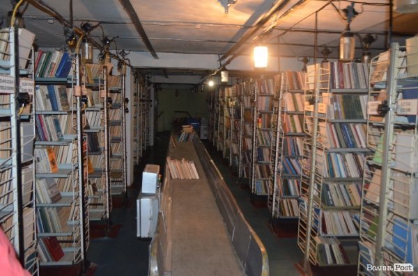 До 75-річчя волинська бібліотека представила раритети XVIII сторіччя. ФОТО 