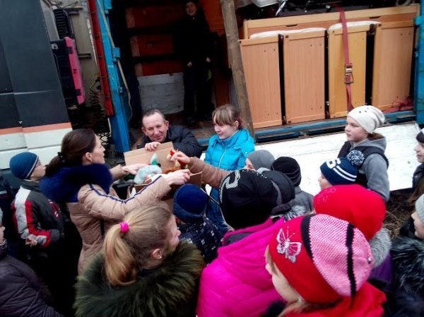 Волинська школа отримала допомогу з Німеччини. ФОТО