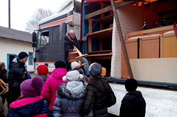 Волинська школа отримала допомогу з Німеччини. ФОТО