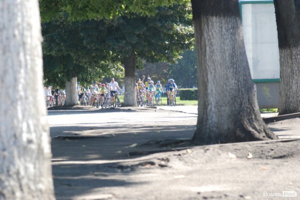 Велопробіг до Дня Незалежності в Луцьку. ФОТО