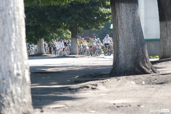 Велопробіг до Дня Незалежності в Луцьку. ФОТО
