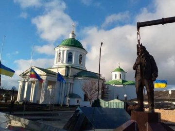 Розстріляному Герою України Мацієвському встановили пам’ятник