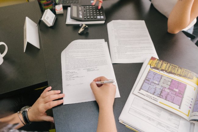 У ЖК «Струмочок» під Луцьком продають збудований котедж*