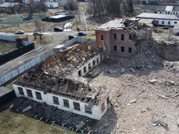Росія обстріляла центр Білопілля на Сумщині: є загиблі та поранені