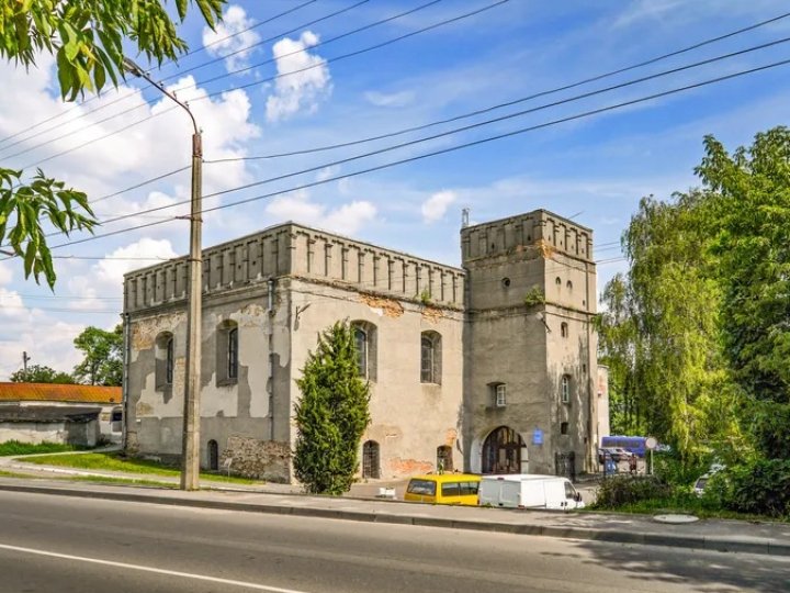 У Луцьку просять врятувати Велику синагогу:  подробиці