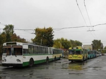 Вперше за 19 років тролейбусне депо повністю розрахувалось із працівниками