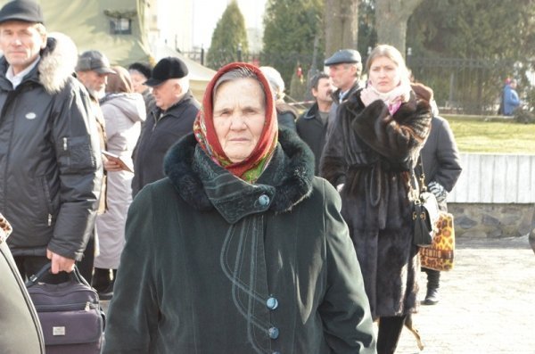Майдан у Луцьку: Віче і хода на ДПЗ. ФОТО