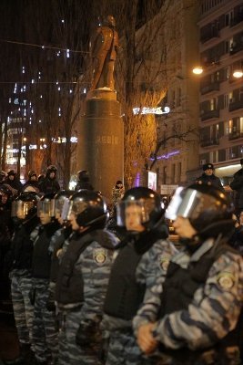 Смолоскипний марш на честь Бандери у Києві. ФОТО