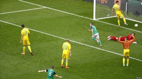 Українських футболістів «накачали» допінгом. ФОТО