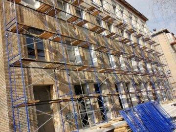 Будівельні риштування: особливості конструкції*