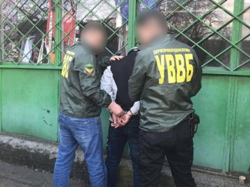 На Закарпатті прикордонник давав хабар, щоб його перевели до Луцька 