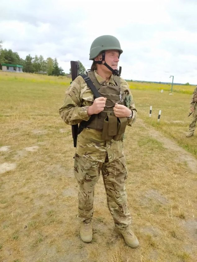 В 57 років - добровольцем на фронт: історія вчителя з Волині, 15 учнів якого загинули на війні