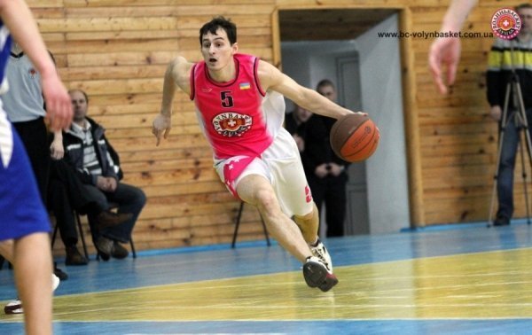 Як волиняни «познущалися» над тернополянами. ФОТО