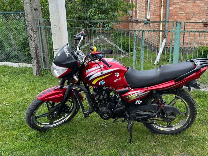 На Волині 14-річний мотоцикліст врізався у стовп