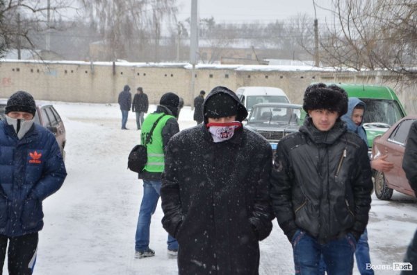 Луцькі ВВшники повернулися на базу, Автомайдан починає чергування.ДОПОВНЕНО. ФОТО