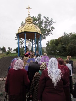 На Волині освячено пам'ятний знак образу Божої Матері. ФОТО