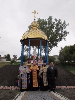 На Волині освячено пам'ятний знак образу Божої Матері. ФОТО