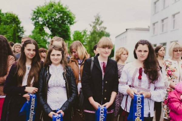 Патріотичні випускники Волині. ФОТО