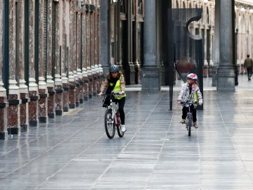 Бельгія розпочне вихід з карантину на початку травня