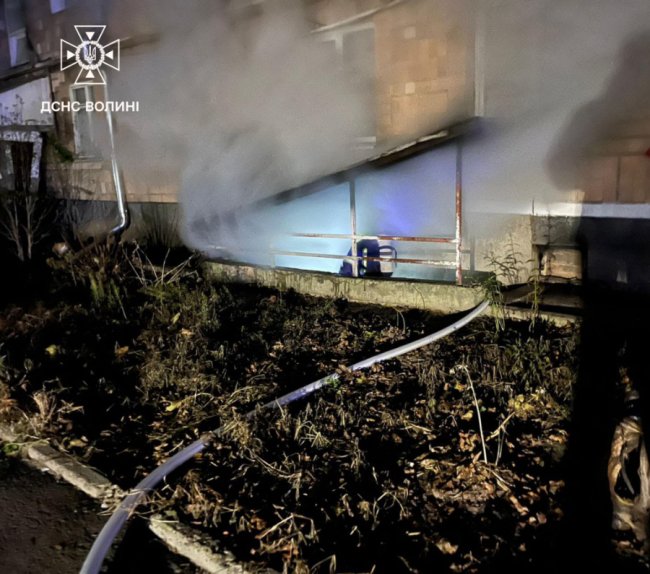 На Волині - пожежа у п'ятиповерховому будинку: евакуювали 45 людей