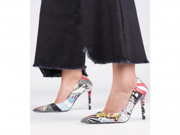 Ваша пара човників є тут*