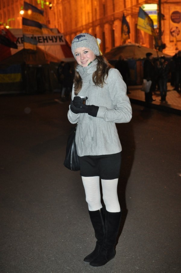 Красуні Євромайдану. ФОТО