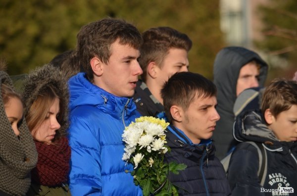В луцькій школі, де навчався Рустам Хамраєв, відкрили пам’ятну дошку