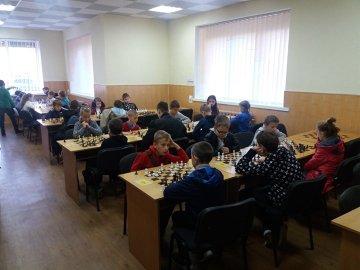 Шахісти повинні мати хорошу фізичну підготовку: у Луцьку відбувся кваліфікаційний турнір початківців