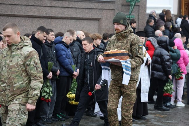 Майстер спорту України, тренер та суддя: у Луцьку попрощалися з військовослужбовцем Олексієм Бондаренком