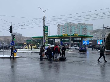 У Луцьку водій втікав від патрульних та збив чотирьох людей