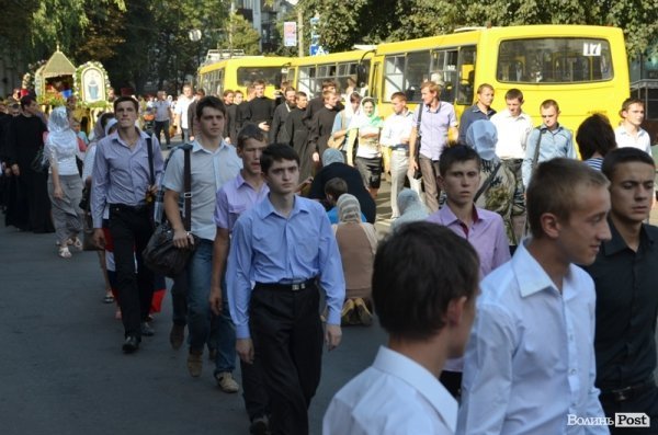 У Луцьку відбувся хресний хід. ФОТО 