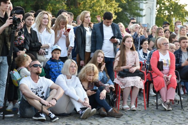 Подорож у часі: яким був третій день арт-променаду «Так звучить Луцьк». ФОТО