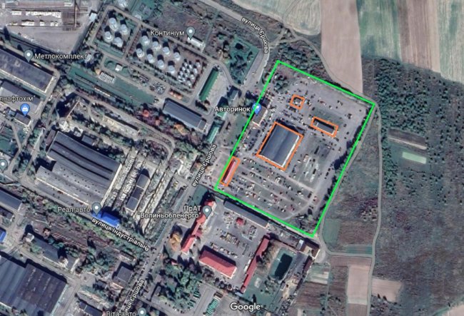 Ділянка, за яку шість років не платили оренду до міського бюджету. Скріншот із Google Maps