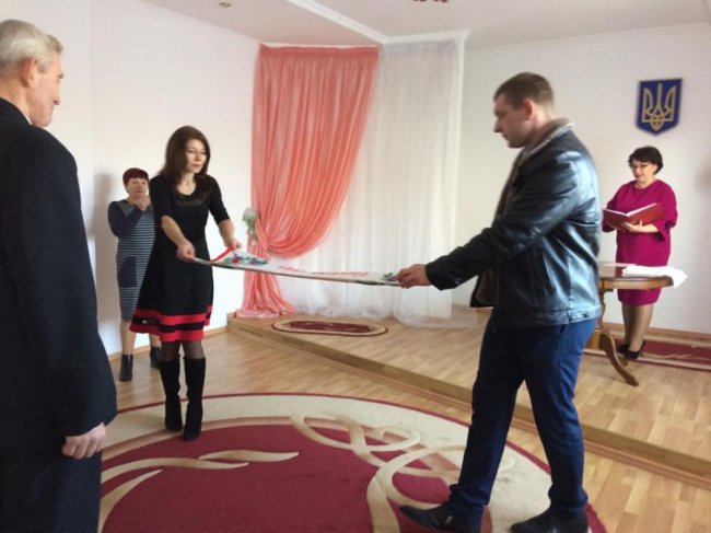 Кохання тривалістю в життя: на Волині подружжя відгуляло рубінове весілля. ФОТО