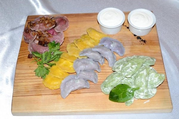 Молекулярна кухня: захоплююча подорож у світ нових смаків. ФОТО*