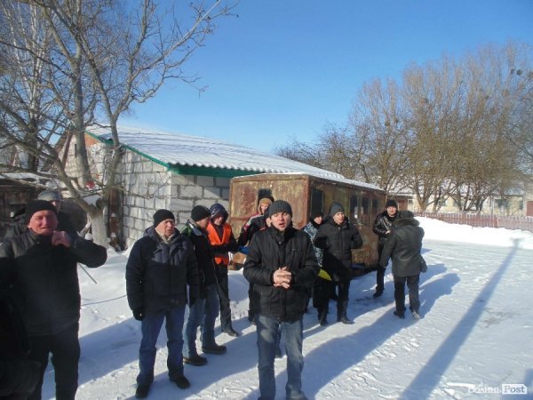 Як волинські автомайданівці пікетували маєтки регіоналів. ФОТО. ВІДЕО