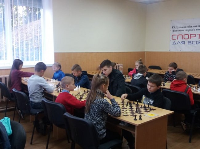 Шахісти повинні мати хорошу фізичну підготовку: у Луцьку відбувся кваліфікаційний турнір початківців