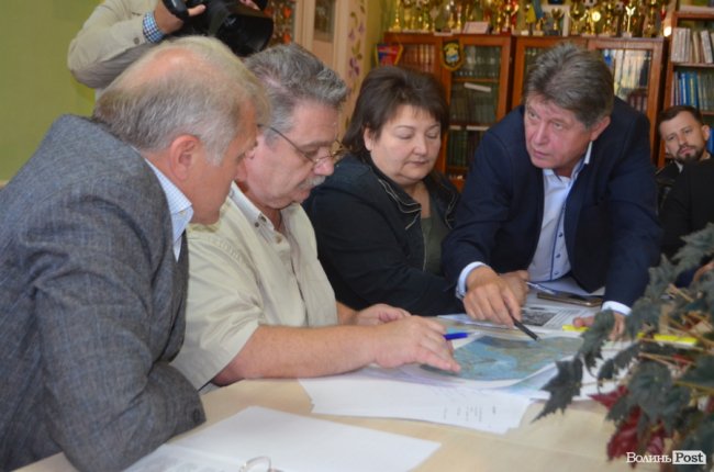 Відновити замок та збудувати ратушу: як планують «відроджувати» Олику. ФОТО