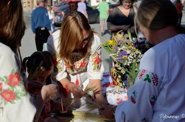 Волинський «УДАР» організував патріотичну акцію. ФОТО*