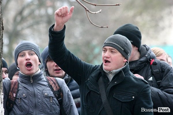 Студентський хід на підтримку євроінтеграції у Луцьку. ФОТО