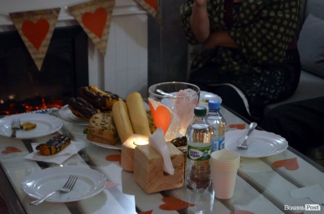 «Я+Ти»: у Луцьку в романтичній атмосфері святкували День закоханих