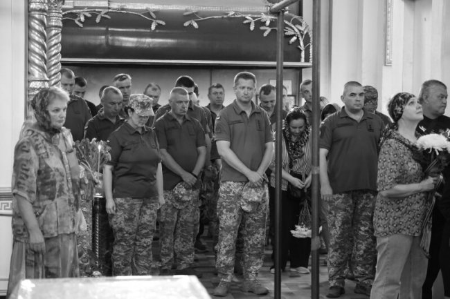 У Луцьку попрощалися з Героєм Миколою Сищиком