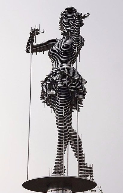 Корейський дизайнер створює вишукані скульптури із заліза. ФОТО