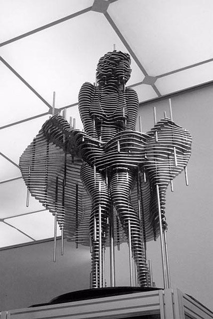 Корейський дизайнер створює вишукані скульптури із заліза. ФОТО