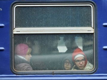 Які евакуаційні потяги курсуватимуть 30 березня